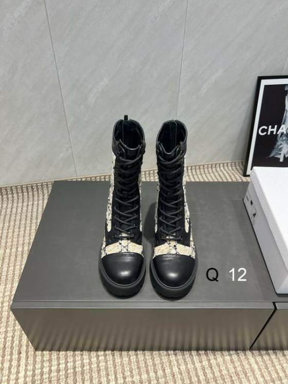 Picture of Dior Shoes _SKUDiorsz35-40J08123465
